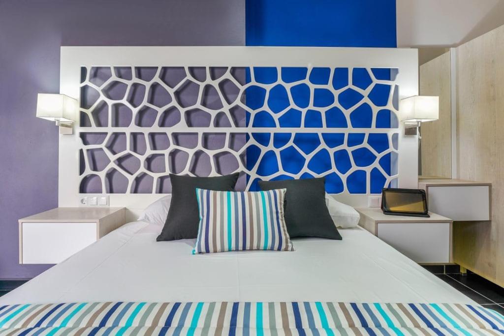 Вилла El Mare Seaside Retreats - Bespoke Luxury Getaways Лименария Экстерьер фото