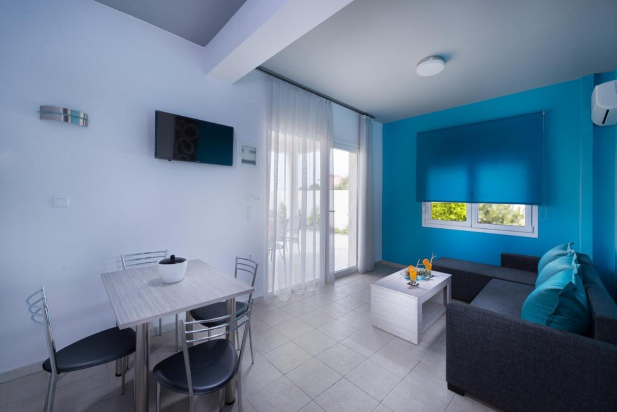Вилла El Mare Seaside Retreats - Bespoke Luxury Getaways Лименария Экстерьер фото